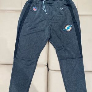Kenyan Drake Miami Dolphins NFL Team Issued joggers